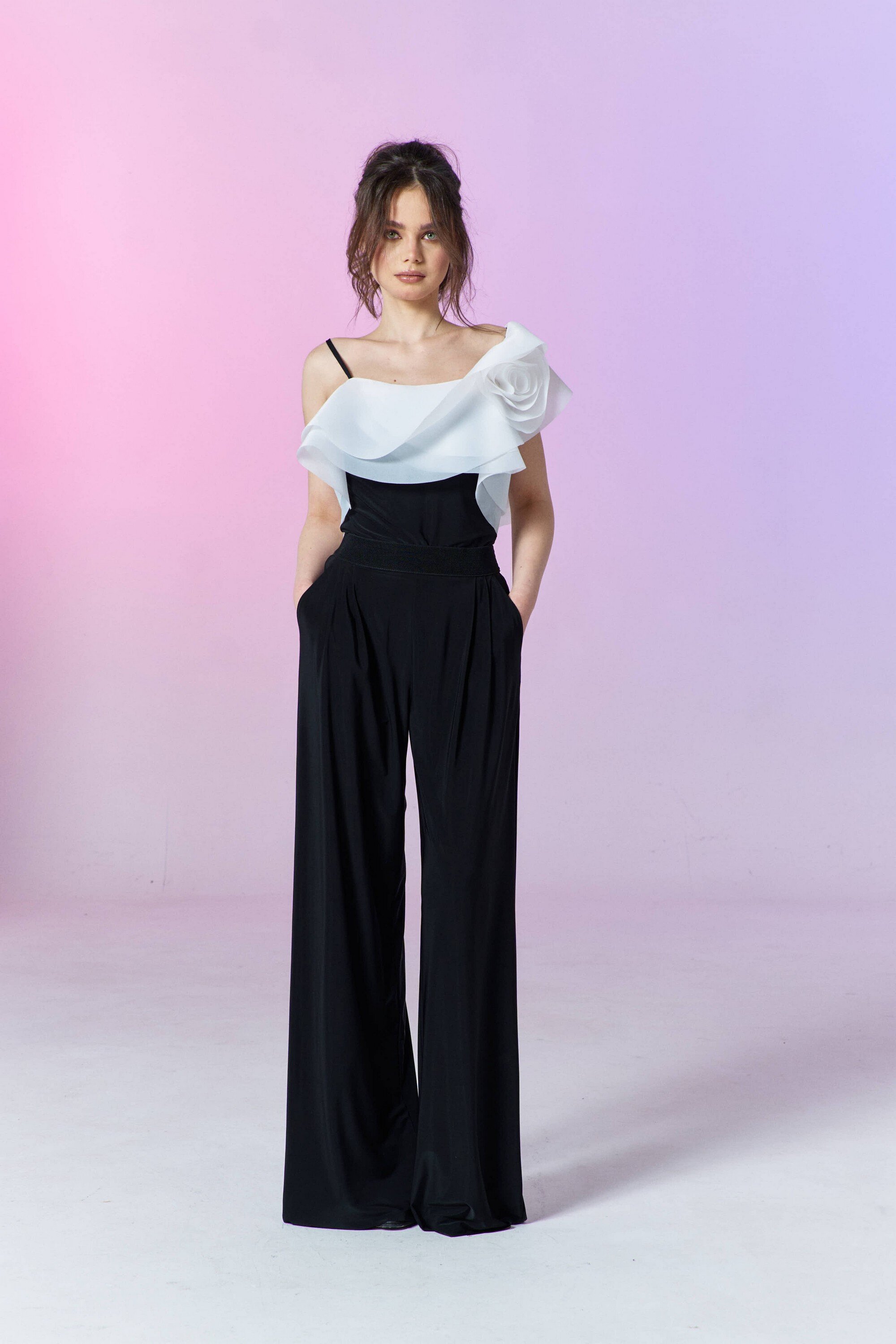 G553/3, G559/9, G559/6